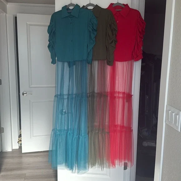 NWOT! Sheer fluff sleeve blouses. - Picture 3 of 4